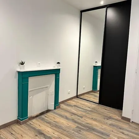 公寓 Joli Neuf Au Centre De